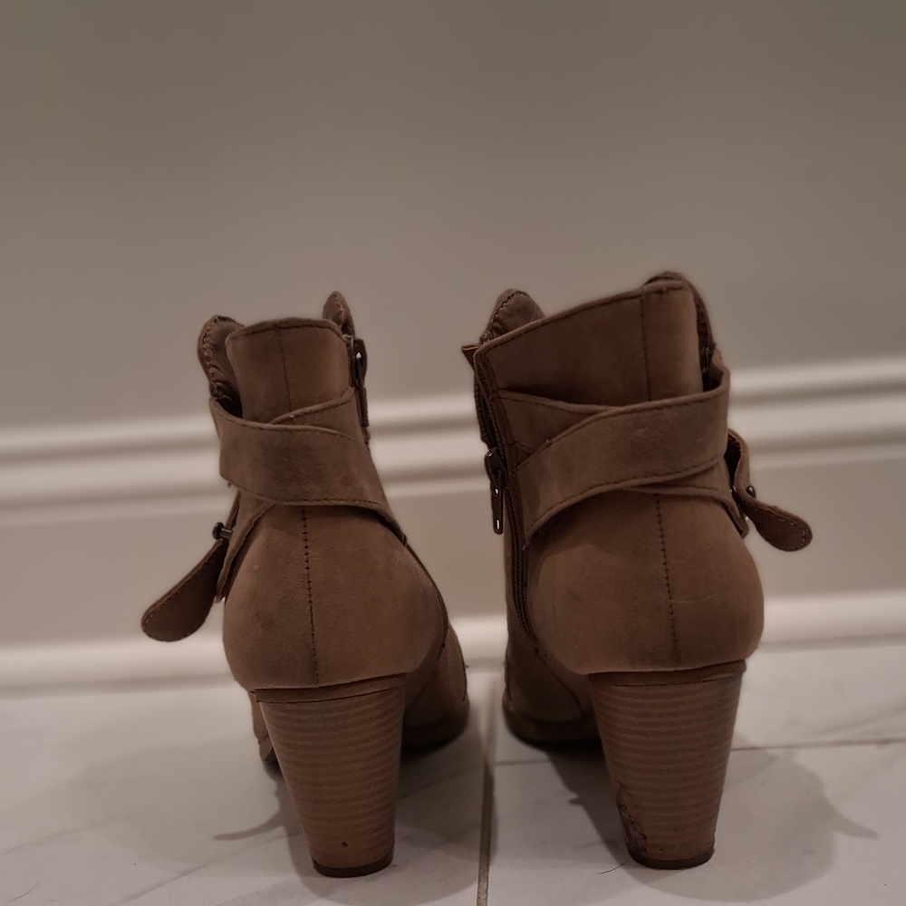 Hot Kiss Tan Ankle Booties - Picture 8 of 8